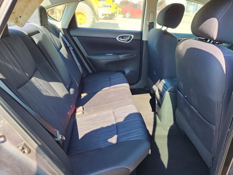 65629816 :رقم المزاد ، 3N1AB7AP0JL622415 vin ، 2018 Nissan Sentra مزاد بيع