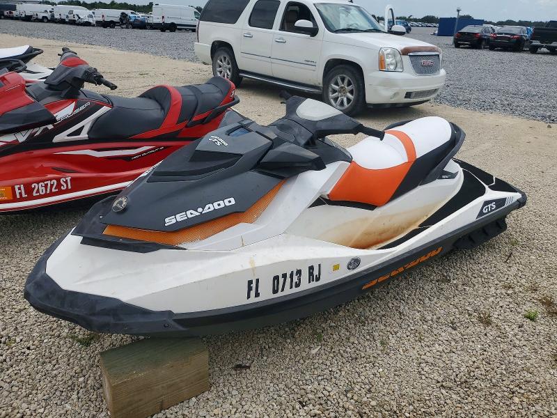 Aukcja sprzedaży 2017 Sea-doo Jet Ski, vin: YDV35540K617, numer aukcji: 64001136