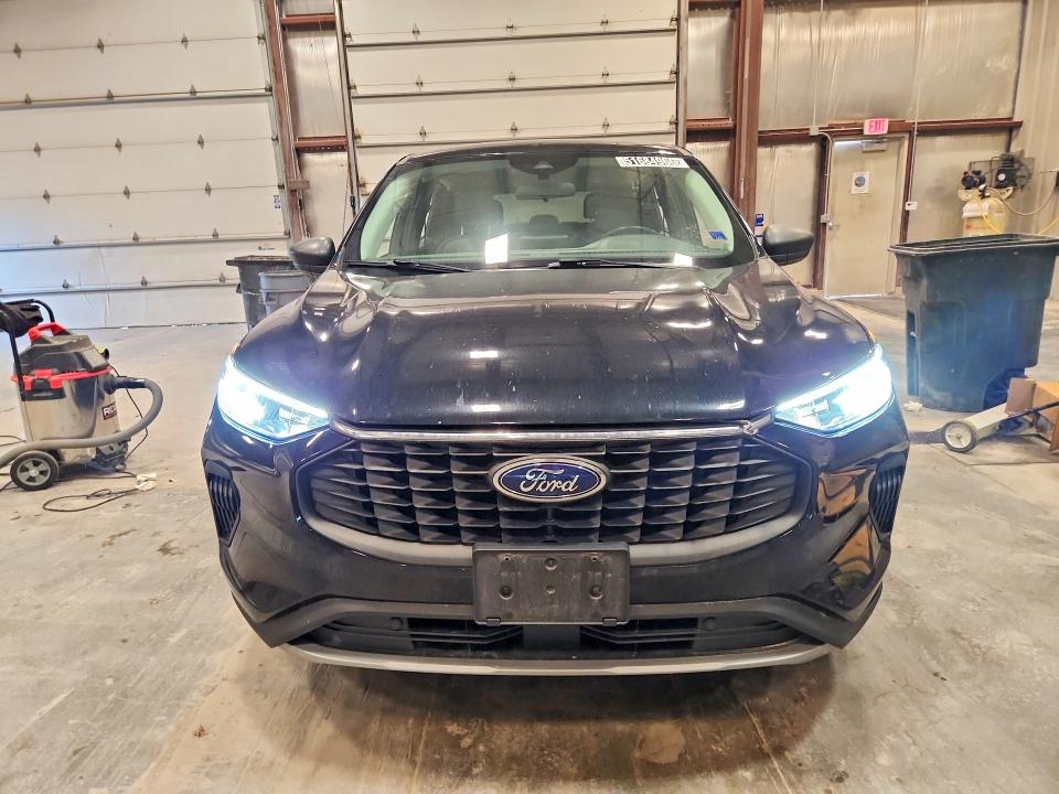 Продажа на аукционе авто 2023 Ford Escape, vin: 1FMCU0GNXPUA11377, номер лота: 51684966
