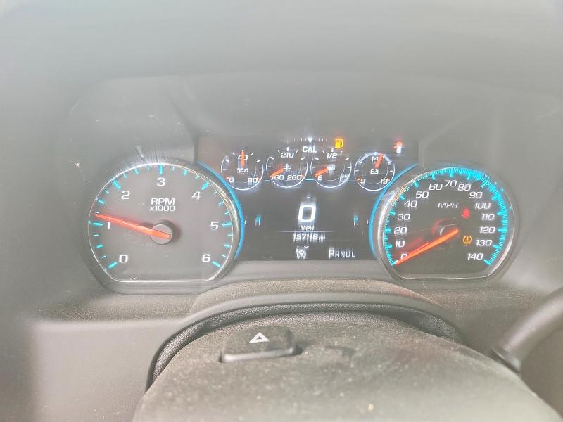 2018 Chevrolet Suburban მანქანა იყიდება აუქციონზე, vin: 1GNSKJKC5JR261399, აუქციონის ნომერი: 64399186