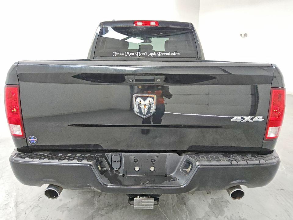 65841476 :رقم المزاد ، 1C6RR7FT8HS739888 vin ، 2017 Ram 1500 مزاد بيع