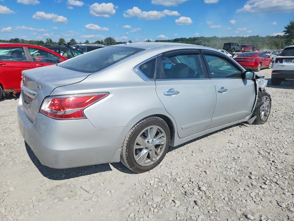 2015 Nissan Altima მანქანა იყიდება აუქციონზე, vin: 1N4AL3AP1FC282980, აუქციონის ნომერი: 66909026