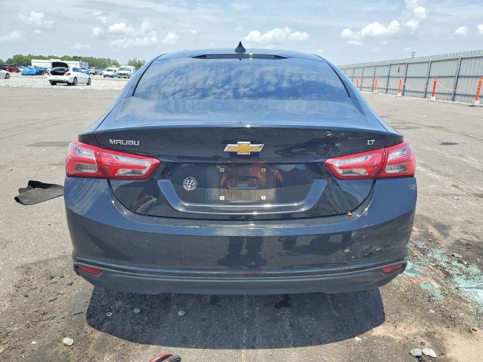 Продажа на аукционе авто 2021 Chevrolet Malibu, vin: 1G1ZD5ST3MF045820, номер лота: 64965326