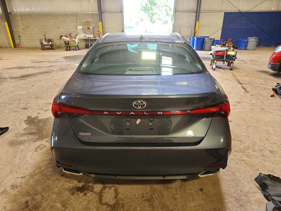 2022 Toyota Avalon მანქანა იყიდება აუქციონზე, vin: 4T1AZ1FB8NU071984, აუქციონის ნომერი: 63114476