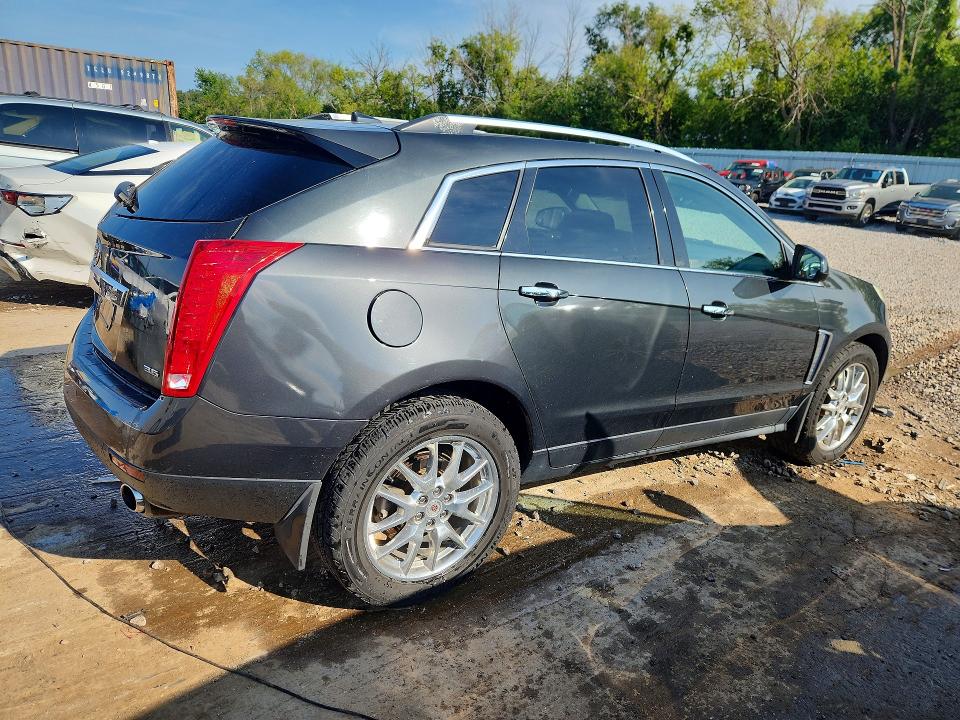 2014 Cadillac Srx მანქანა იყიდება აუქციონზე, vin: 3GYFNDE31ES685173, აუქციონის ნომერი: 65576366