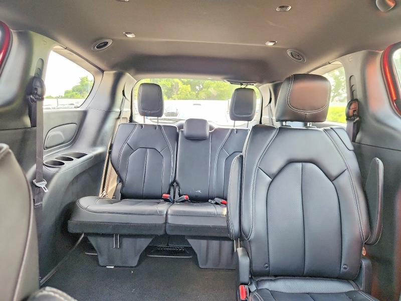 Продаж на аукціоні авто 2027 Chrysler Pacifica, vin: 2C4RC1BGXVR580207, номер лоту: 64005956