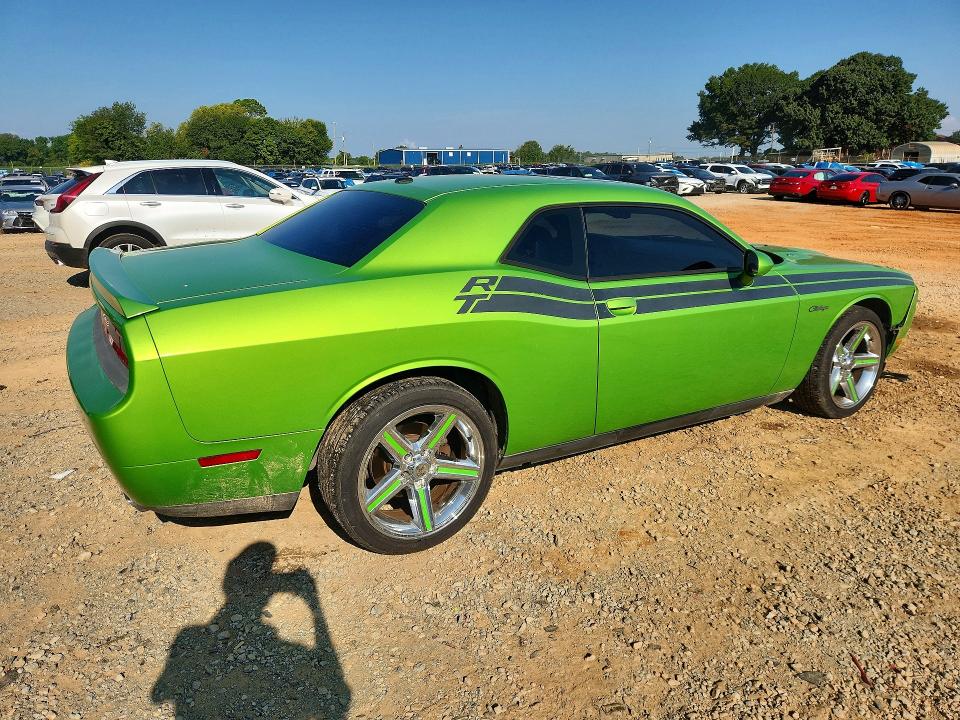 66301296 :رقم المزاد ، 2B3CJ5DT6BH613168 vin ، 2011 Dodge Challenger مزاد بيع