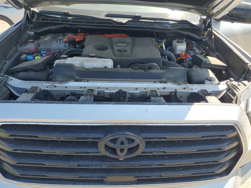 Продажа на аукционе авто 2024 Toyota Sequoia, vin: 7SVAAABA5RX021482, номер лота: 64151176