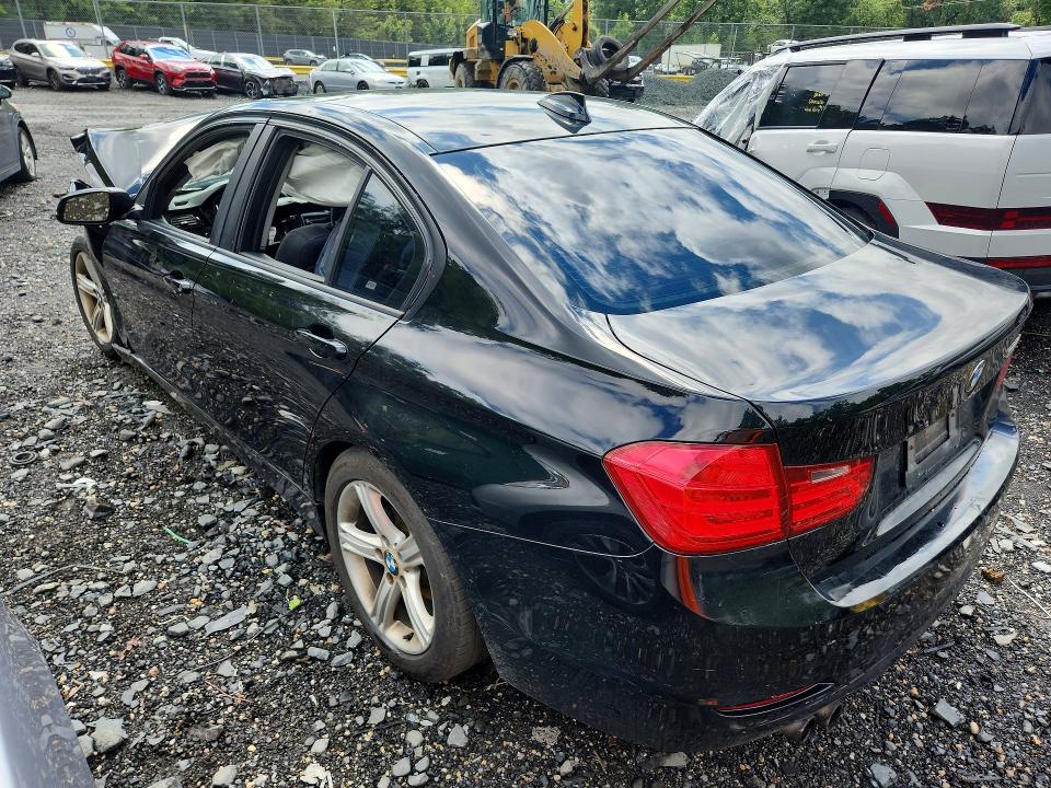 63404236 :رقم المزاد ، WBA3A5C56DJ462624 vin ، 2013 Bmw 328 مزاد بيع
