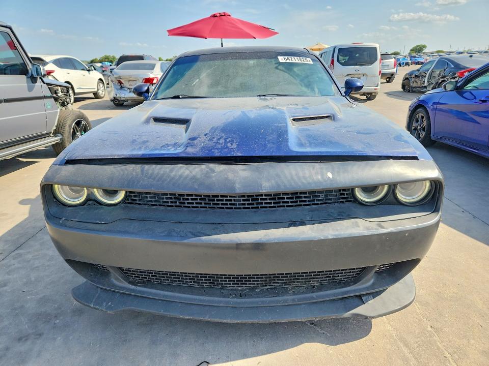 64211826 :رقم المزاد ، 2C3CDZAG1GH322156 vin ، 2016 Dodge Challenger مزاد بيع