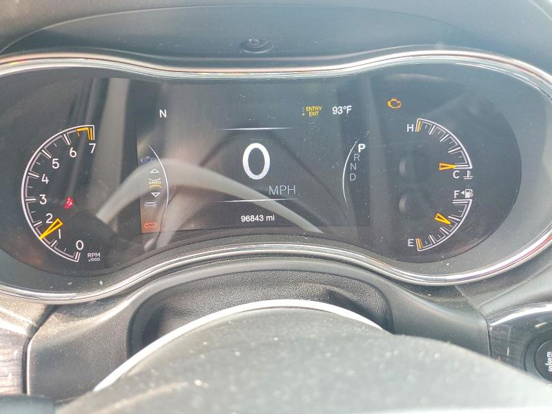 58282946 :رقم المزاد ، 1C4RJFCG4KC801452 vin ، 2019 Jeep Grand Cherokee مزاد بيع