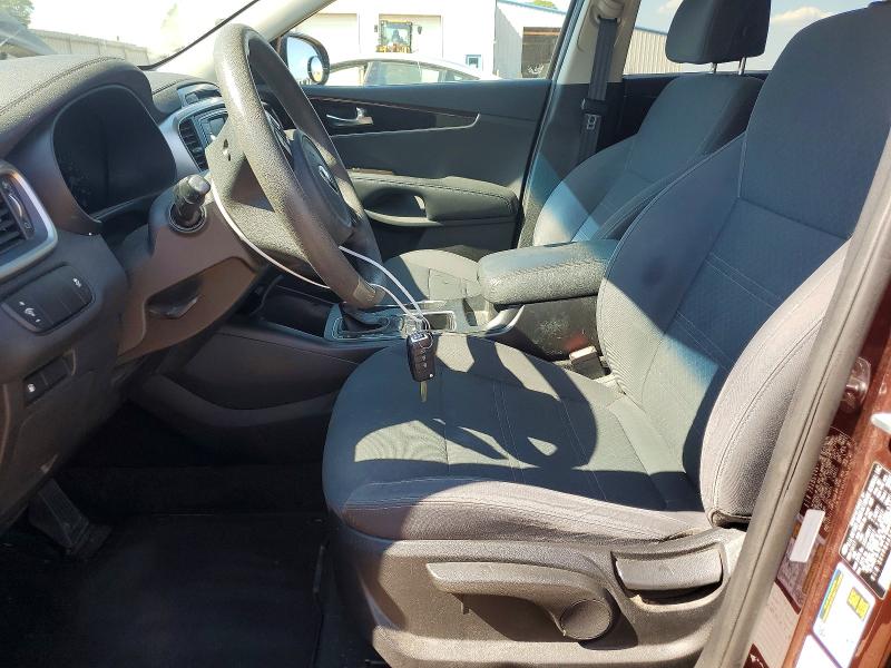 2017 Kia Sorento მანქანა იყიდება აუქციონზე, vin: 5XYPG4A56HG329822, აუქციონის ნომერი: 65801026