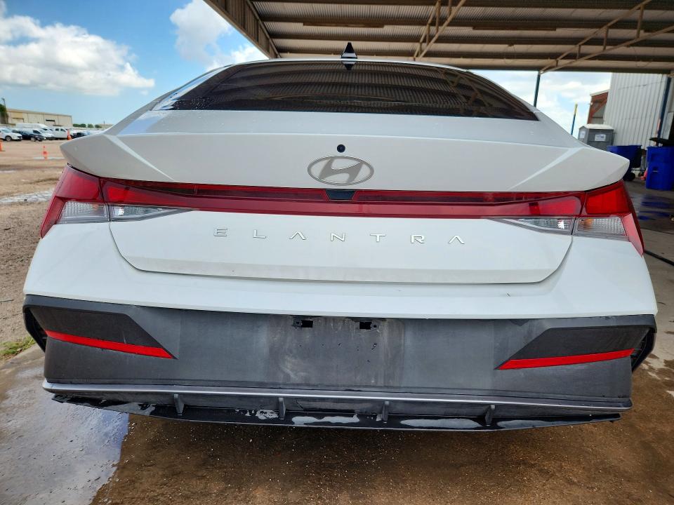 2025 Hyundai Elantra მანქანა იყიდება აუქციონზე, vin: KMHLL4DG7SU061159, აუქციონის ნომერი: 64831086
