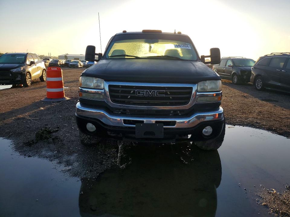 Продаж на аукціоні авто 2007 Gmc Sierra 2500hd Classic, vin: 1GTHK29D67E131283, номер лоту: 64612656
