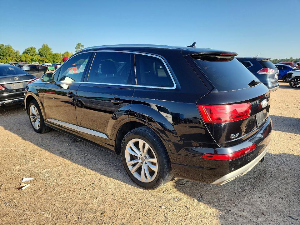 2019 Audi Q7 მანქანა იყიდება აუქციონზე, vin: WA1LHAF74KD040054, აუქციონის ნომერი: 64292276