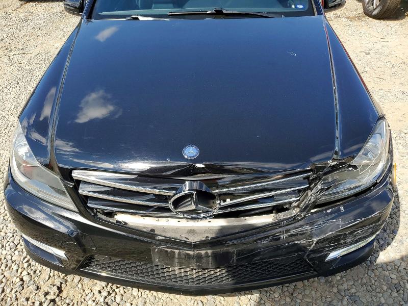 2014 Mercedes-benz C მანქანა იყიდება აუქციონზე, vin: WDDGF4HB1EA939448, აუქციონის ნომერი: 64661156