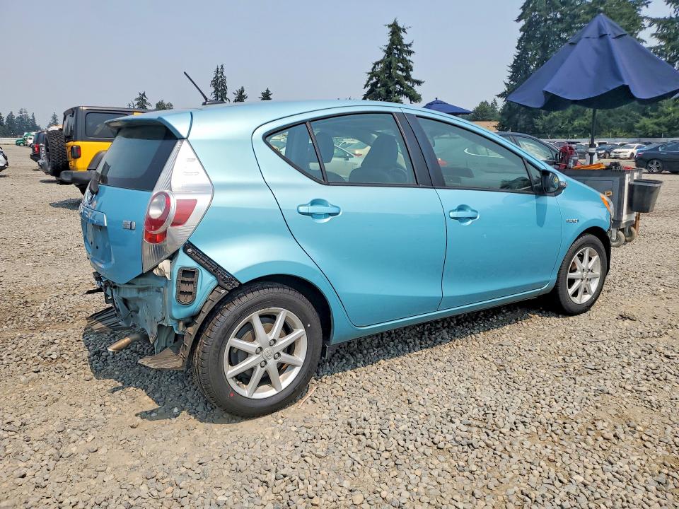 2014 Toyota Prius C მანქანა იყიდება აუქციონზე, vin: JTDKDTB33E1061592, აუქციონის ნომერი: 63246926
