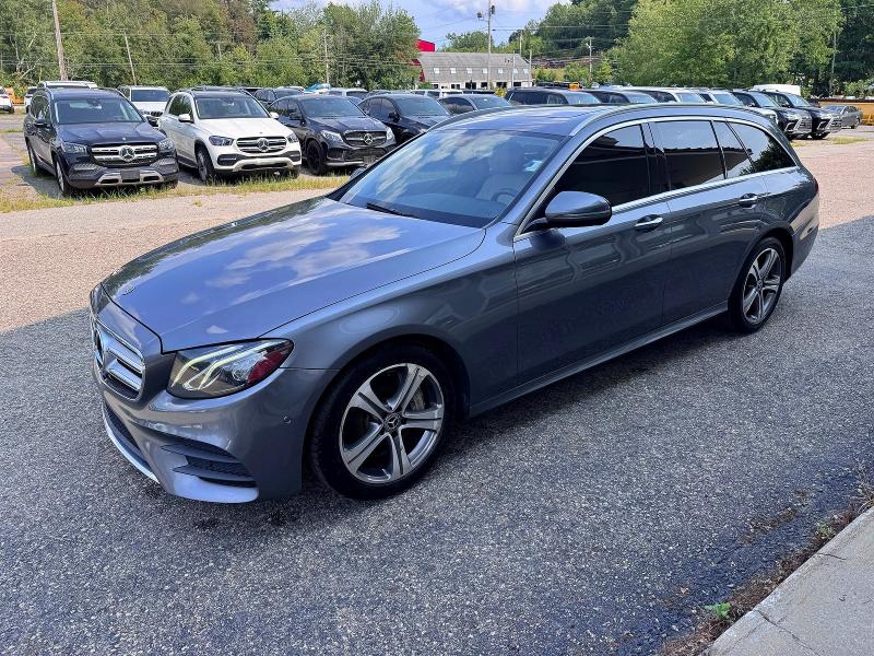 65158846 :رقم المزاد ، WDDZH6GB9HA239374 vin ، 2017 Mercedes-benz E مزاد بيع