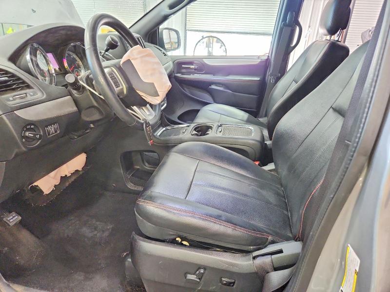 65816126 :رقم المزاد ، 2C4RDGEG4JR220565 vin ، 2018 Dodge Grand Caravan مزاد بيع