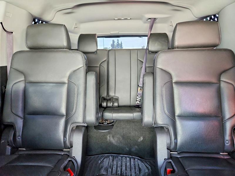 Продажа на аукционе авто 2017 Chevrolet Suburban, vin: 1GNSCJKC7HR194862, номер лота: 61454526
