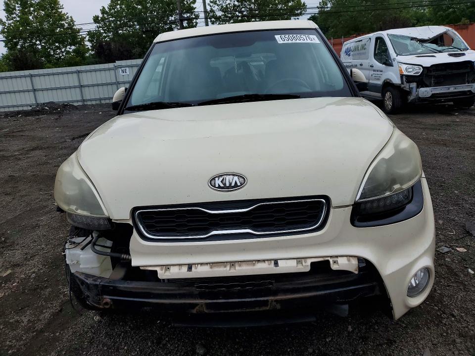 65080576 :رقم المزاد ، KNDJT2A63C7418929 vin ، 2012 Kia Soul مزاد بيع
