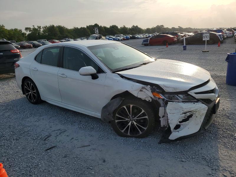 Продаж на аукціоні авто 2018 Toyota Camry, vin: 4T1B11HK7JU143390, номер лоту: 63913166