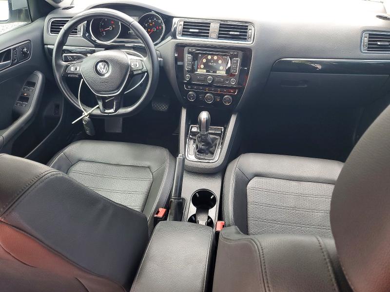 63516606 :رقم المزاد ، 3VWL07AJ7FM251601 vin ، 2015 Volkswagen Jetta مزاد بيع