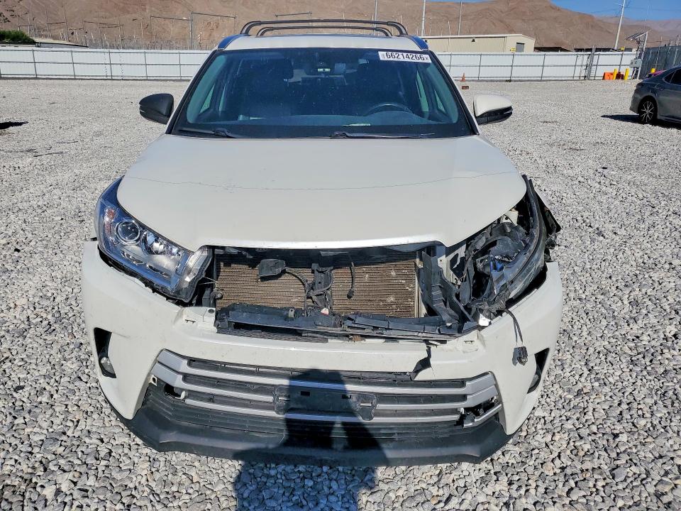 66214266 :رقم المزاد ، 5TDJZRFHXJS814134 vin ، 2018 Toyota Highlander مزاد بيع