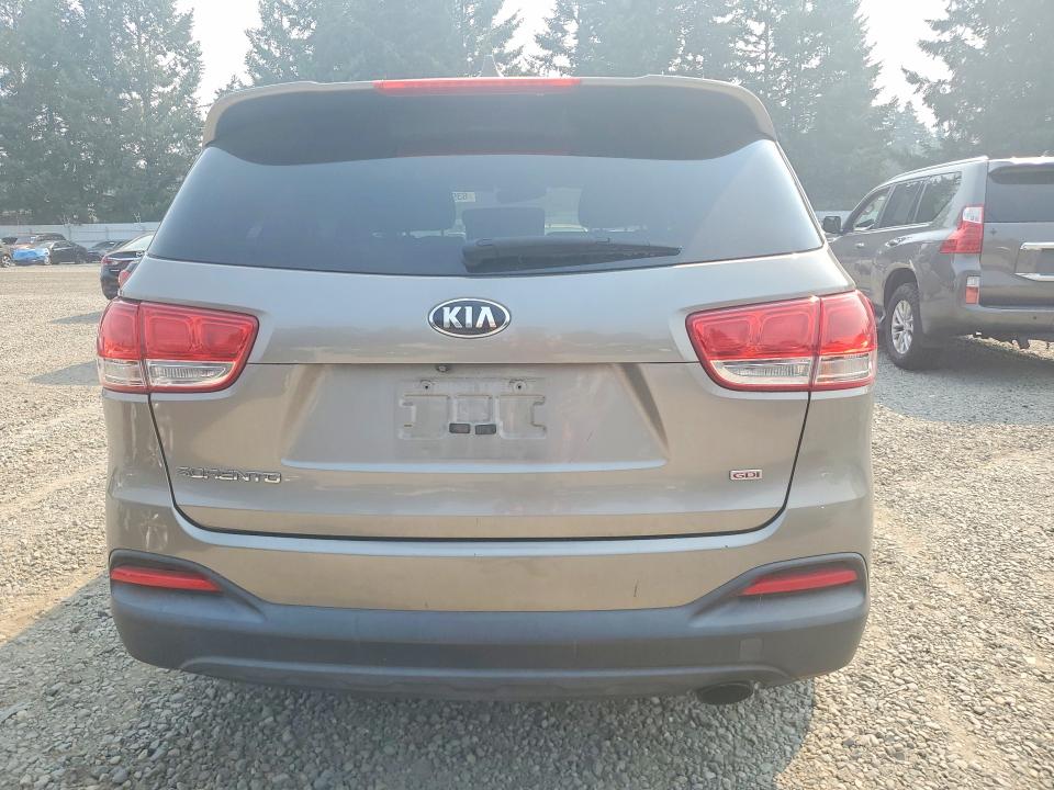63914866 :رقم المزاد ، 5XYPG4A34GG018726 vin ، 2016 Kia Sorento مزاد بيع