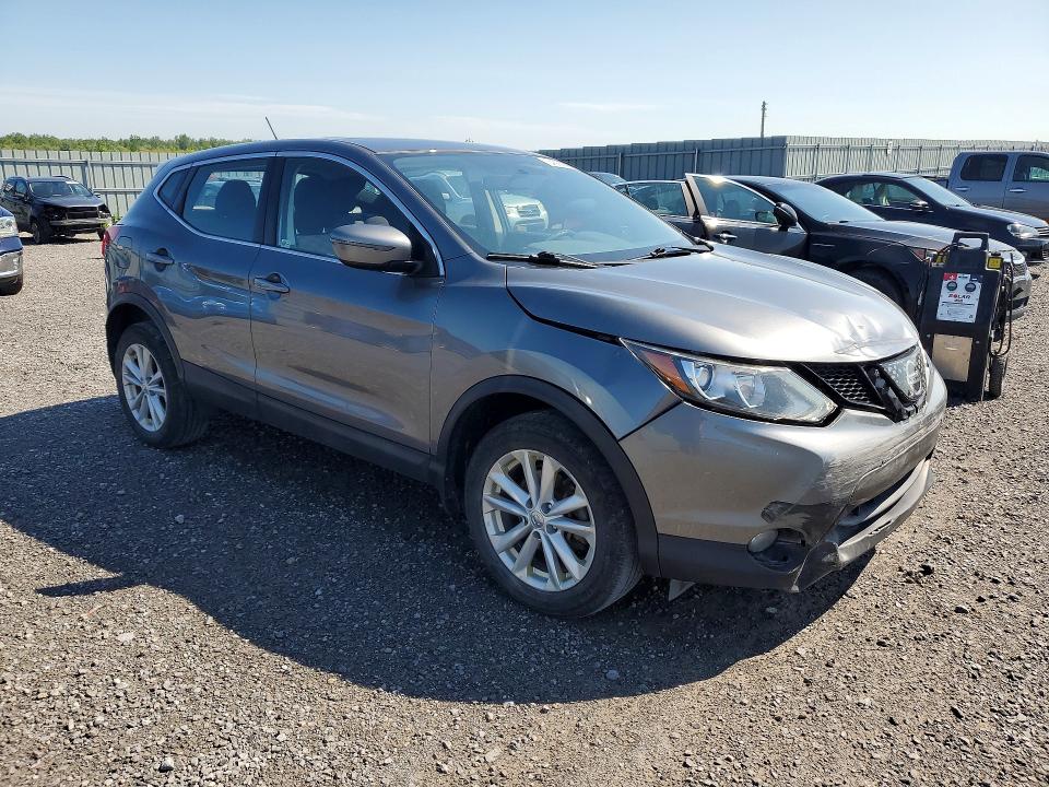 2018 Nissan Rogue Sport მანქანა იყიდება აუქციონზე, vin: JN1BJ1CP5JW183854, აუქციონის ნომერი: 64363686