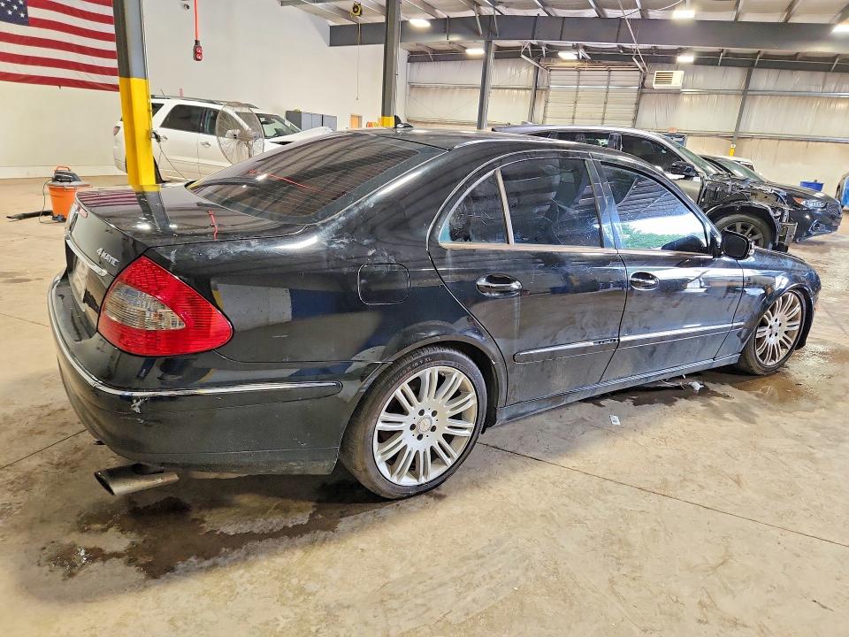 Продажа на аукционе авто 2008 Mercedes-benz E, vin: WDBUF87XX8B318675, номер лота: 66741566