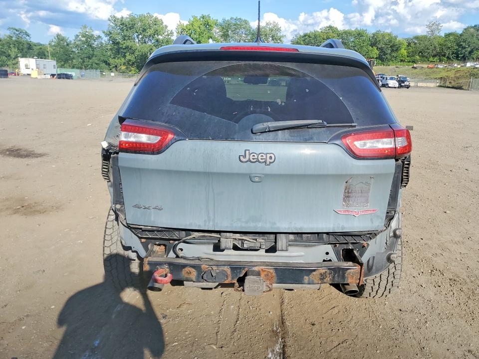 65617796 :رقم المزاد ، 1C4PJMBS9EW186353 vin ، 2014 Jeep Cherokee مزاد بيع