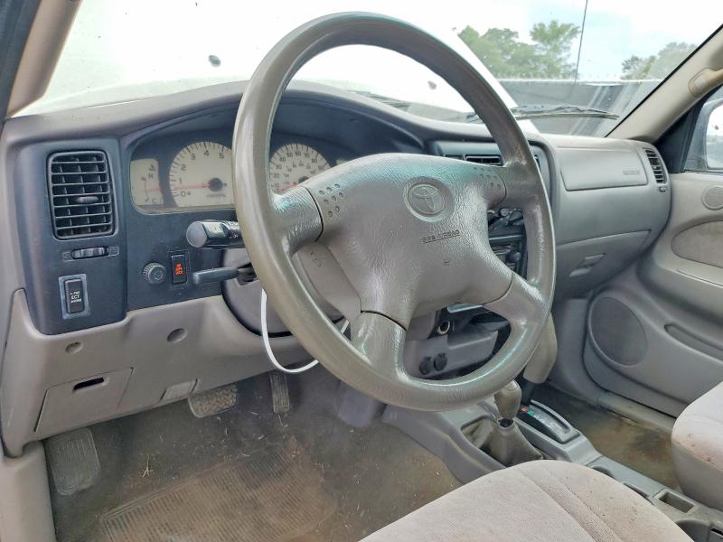 Продажа на аукционе авто 2002 Toyota Tacoma, vin: 5TEWN72N82Z004989, номер лота: 65232676
