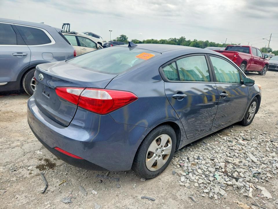 2016 Kia Forte მანქანა იყიდება აუქციონზე, vin: KNAFK4A61G5610546, აუქციონის ნომერი: 64041796