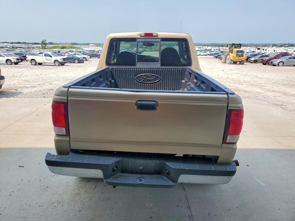 63479826 :رقم المزاد ، 1FTZR15V5YTB33869 vin ، 2000 Ford Ranger مزاد بيع