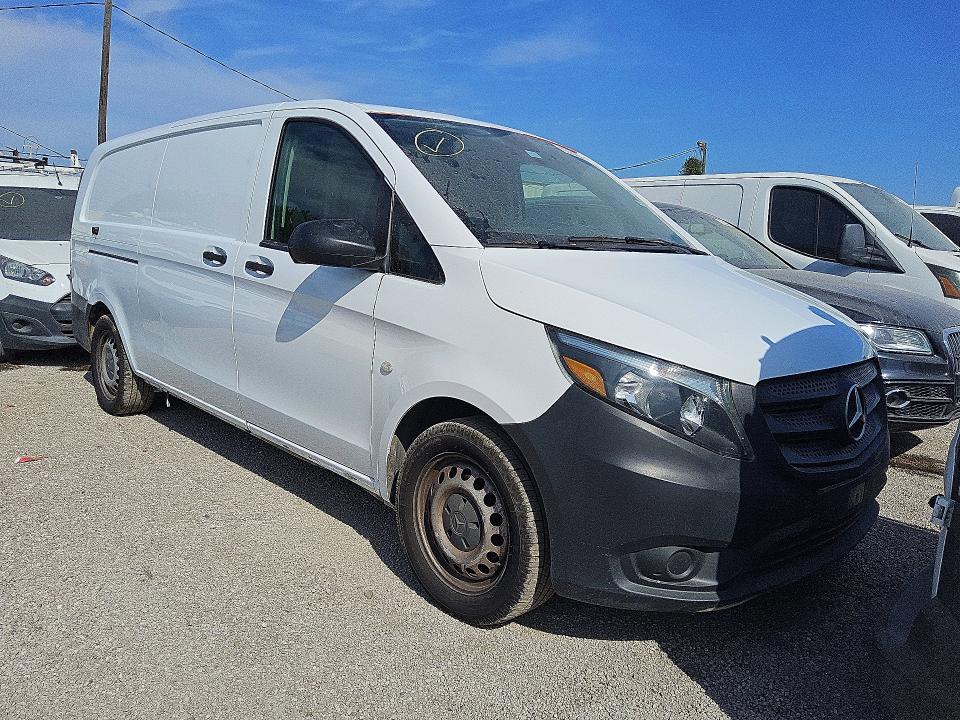 63568946 :رقم المزاد ، W1YV0CEY3L3685695 vin ، 2020 Mercedes-benz Metris مزاد بيع