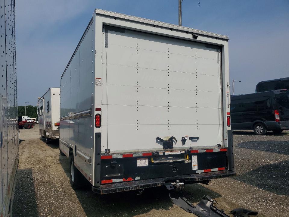 2024 Ford Econoline მანქანა იყიდება აუქციონზე, vin: 1FDWE3FN4RDD28832, აუქციონის ნომერი: 64827836