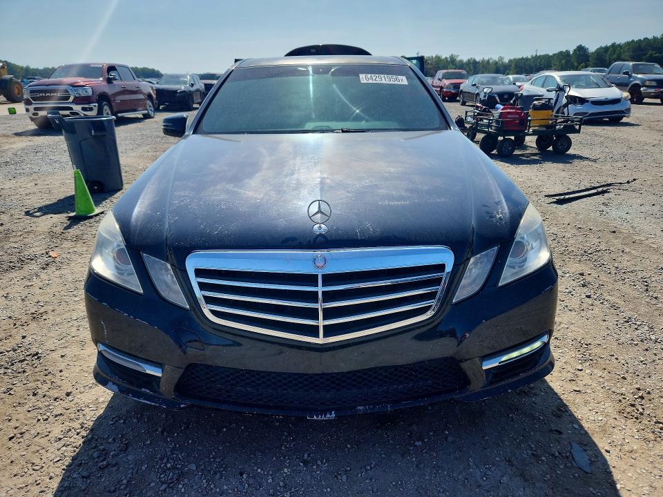 64291956 :رقم المزاد ، WDDHF8JB6DA747494 vin ، 2013 Mercedes-benz E مزاد بيع