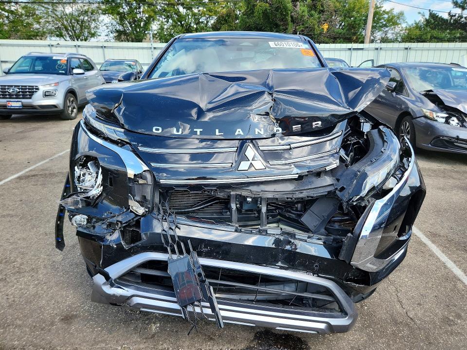 Продаж на аукціоні авто 2025 Mitsubishi Outlander, vin: JA4J4VA82SZ028868, номер лоту: 66010106