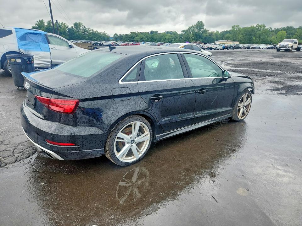 Продажа на аукционе авто 2018 Audi Rs3, vin: WUABWGFF4J1903892, номер лота: 63370196