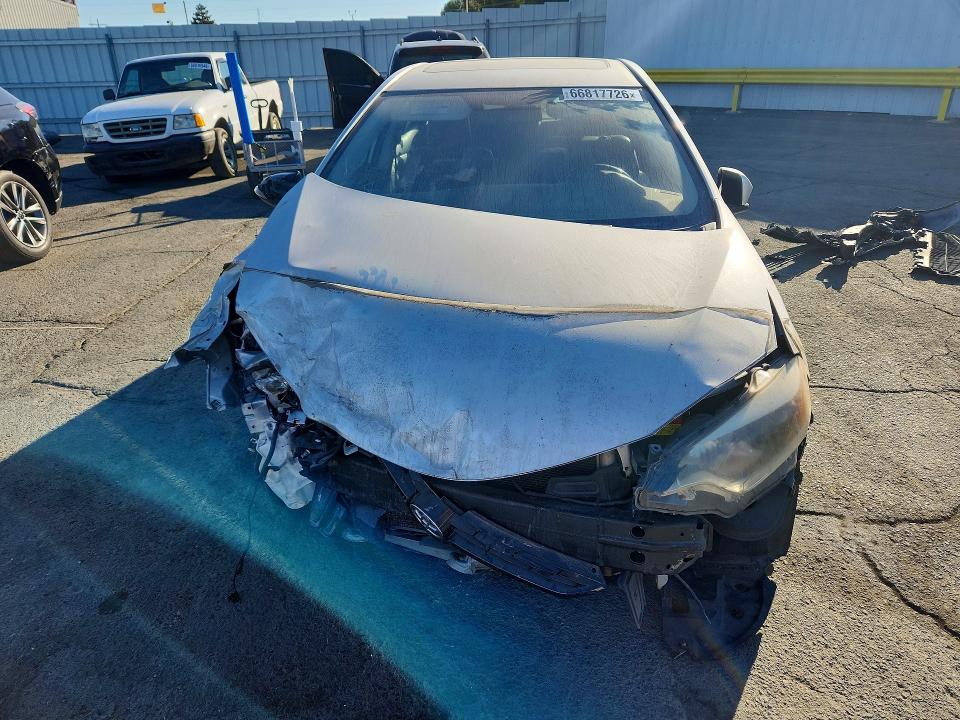2016 Toyota Corolla მანქანა იყიდება აუქციონზე, vin: 2T1BURHE6GC647469, აუქციონის ნომერი: 66817726