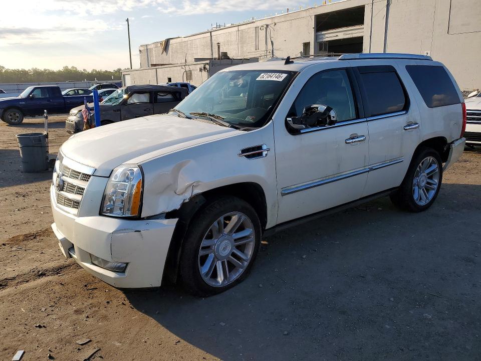 Продажа на аукционе авто 2011 Cadillac Escalade, vin: 1GYS4DEF7BR260583, номер лота: 62164146