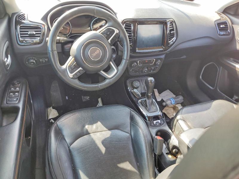 65314016 :رقم المزاد ، 3C4NJDCB9JT231555 vin ، 2018 Jeep Compass مزاد بيع