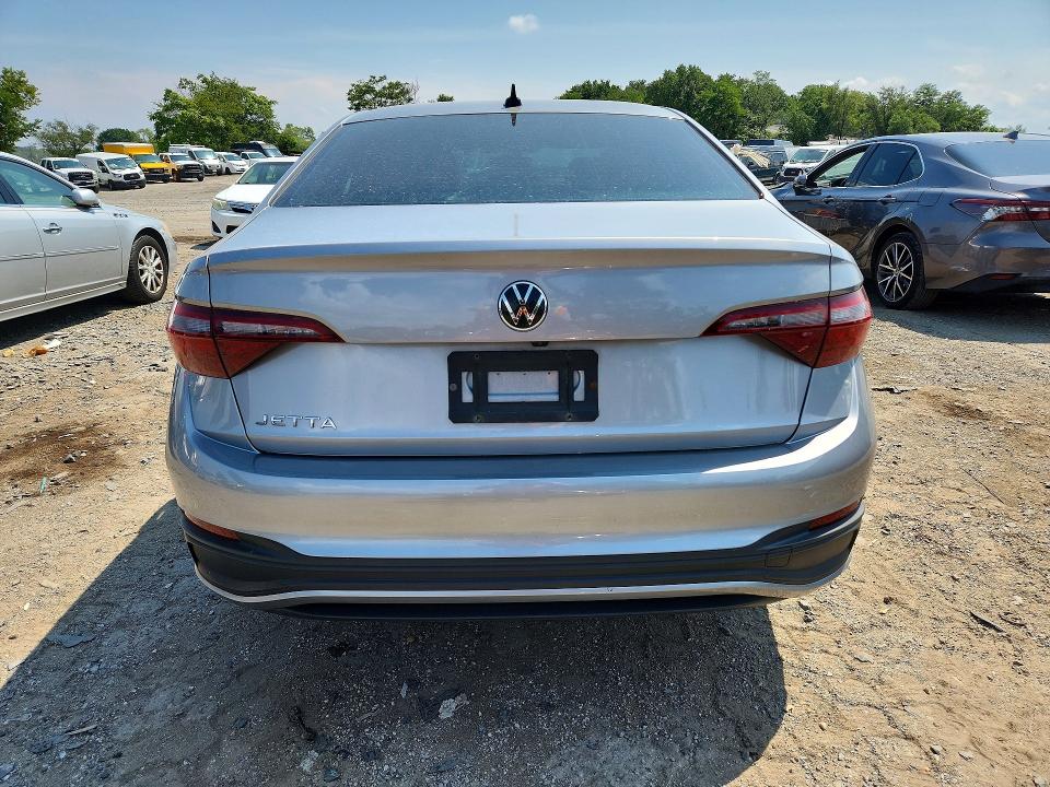 Aukcja sprzedaży 2024 Volkswagen Jetta, vin: 3VWBM7BU4RM003948, numer aukcji: 64639376