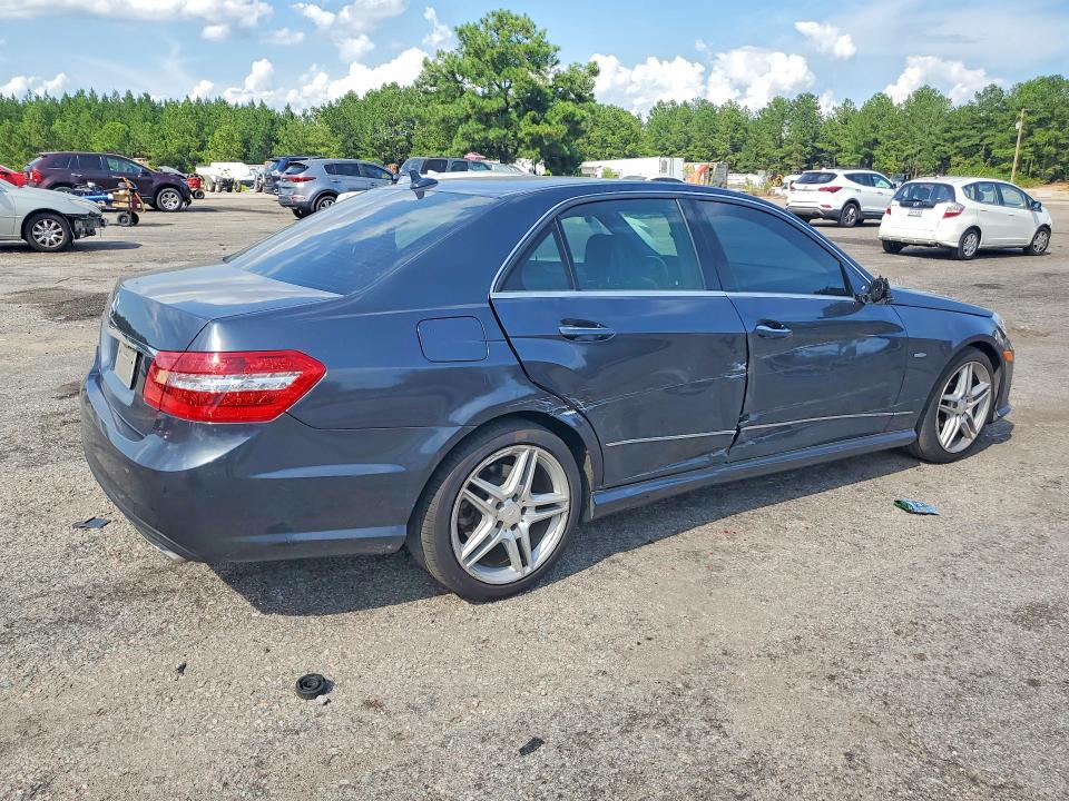 65023366 :رقم المزاد ، WDDHF5KB6CA552779 vin ، 2012 Mercedes-benz E مزاد بيع