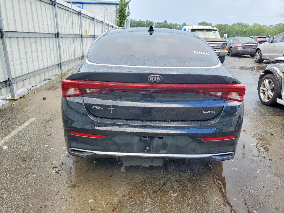 63842756 :رقم المزاد ، 5XXG14J24MG058510 vin ، 2021 Kia K5 مزاد بيع