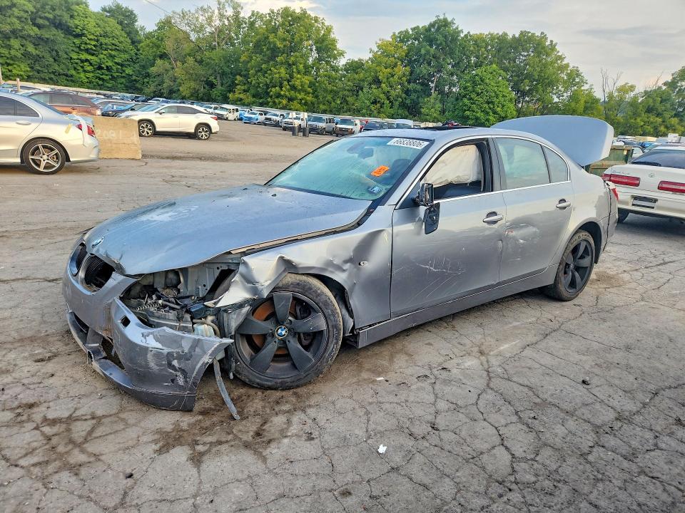 2004 Bmw 530i მანქანა იყიდება აუქციონზე, vin: WBANA73594B060921, აუქციონის ნომერი: 66838806