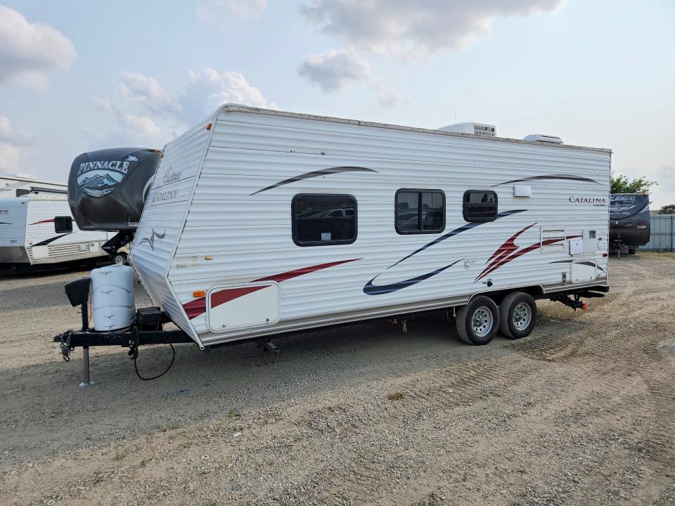 2010 Foresriver Catalina მანქანა იყიდება აუქციონზე, vin: 5ZT2CALB1AA007472, აუქციონის ნომერი: 64436356
