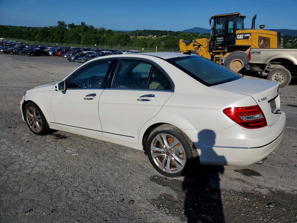 Продаж на аукціоні авто 2013 Mercedes-benz C, vin: WDDGF8AB9DR290032, номер лоту: 63303426