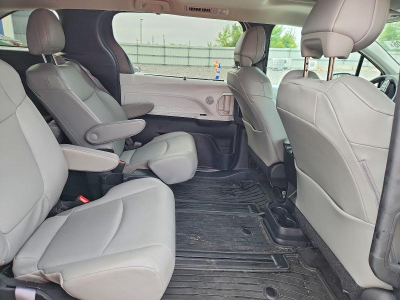 Продажа на аукционе авто 2025 Toyota Sienna, vin: 5TDJSKFC1SS190919, номер лота: 64618906